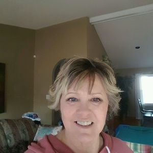 Meet your Posher, Pamela